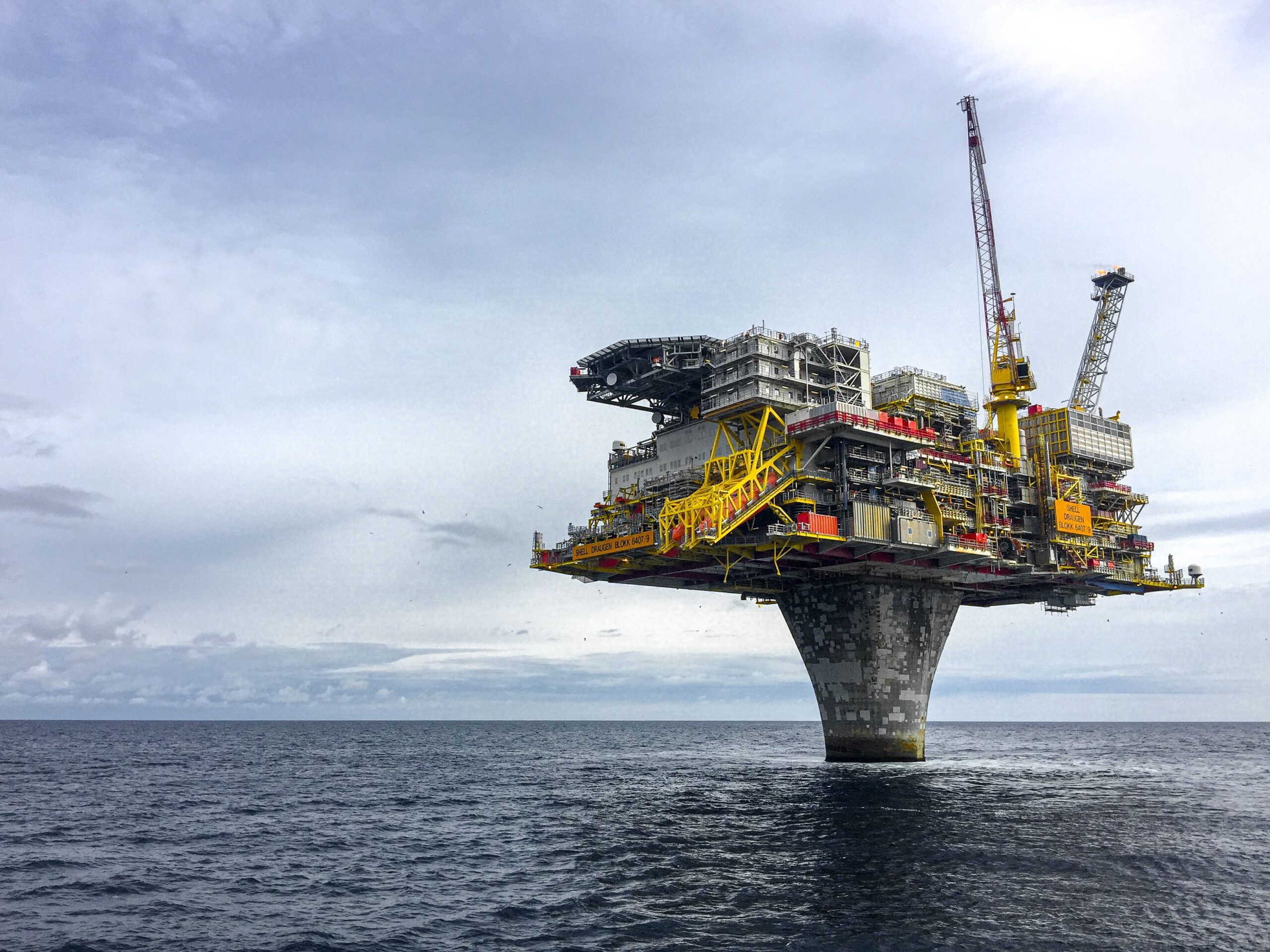 OIL & GAS INDUSTRY